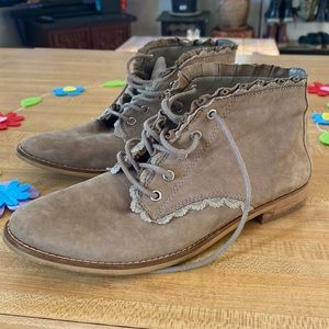 Folk fairytale cottage core booties with lace